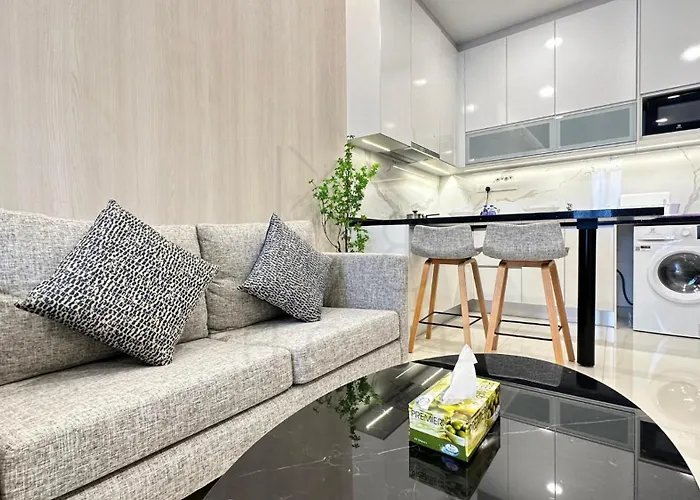 Societe Suites 108 Hartamas Mont Kiara Kuala Lumpur 2-6Pax