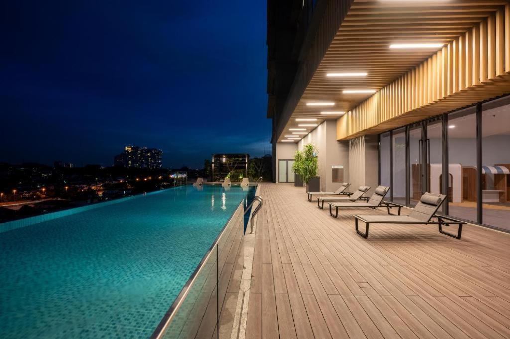 Societe 108 Hartamas Mont Kiara 2-6pax Pangsapuri *