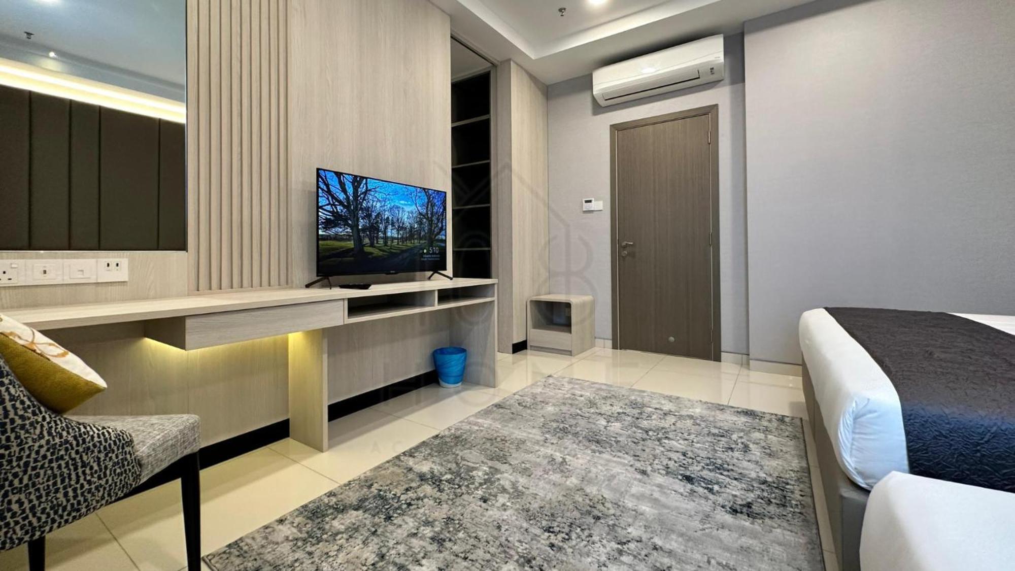 Societe 108 Hartamas Mont Kiara 2-6pax Kuala Lumpur